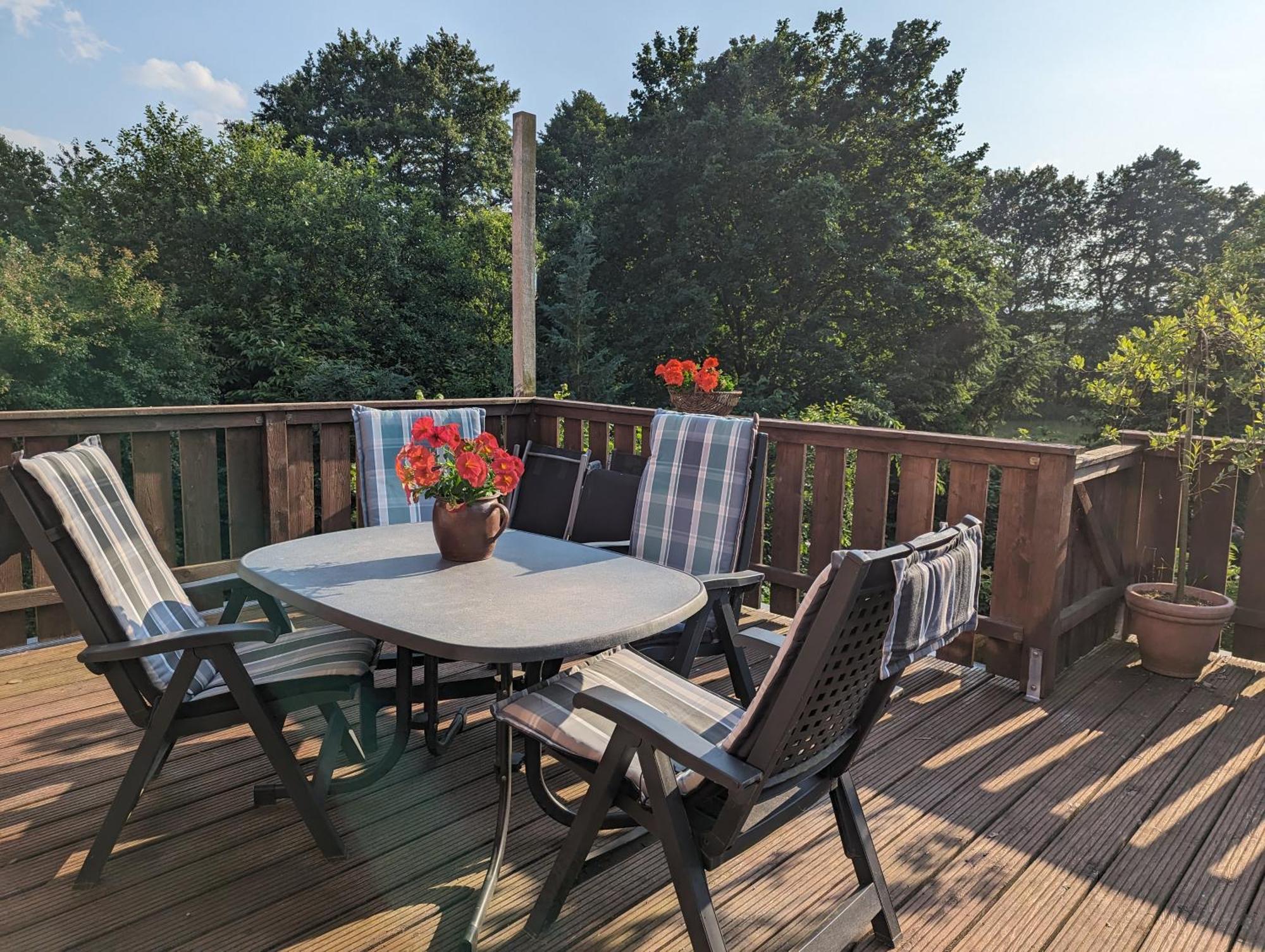 Landleben Eichenhof Aparthotel Himbergen Kültér fotó